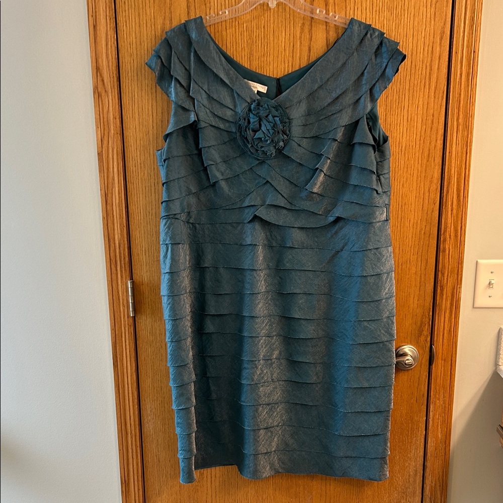 London Times Teal Layered Midi Dress